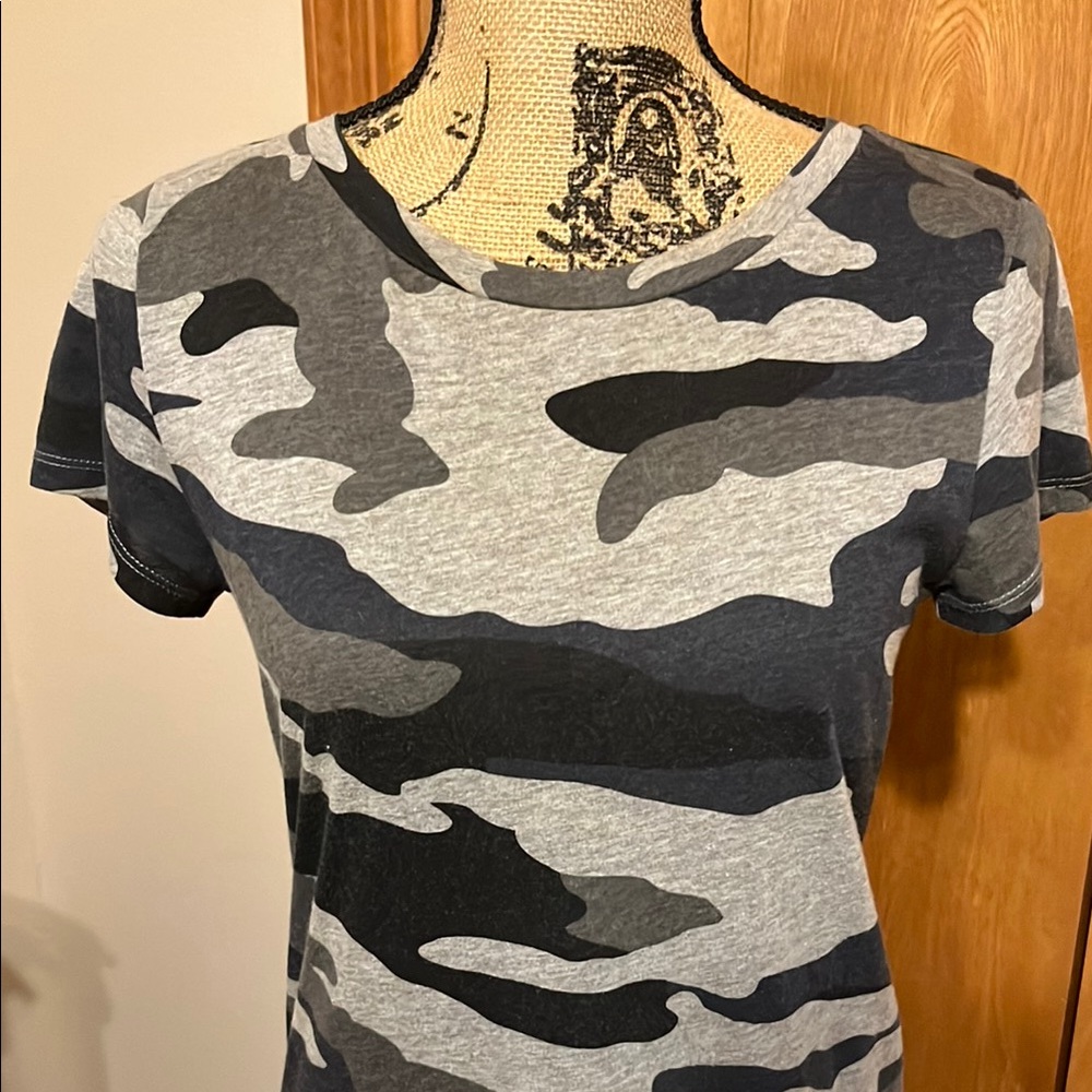 J. Crew Collectors Gray and Black Camouflage Short Sleeve T-Shirt